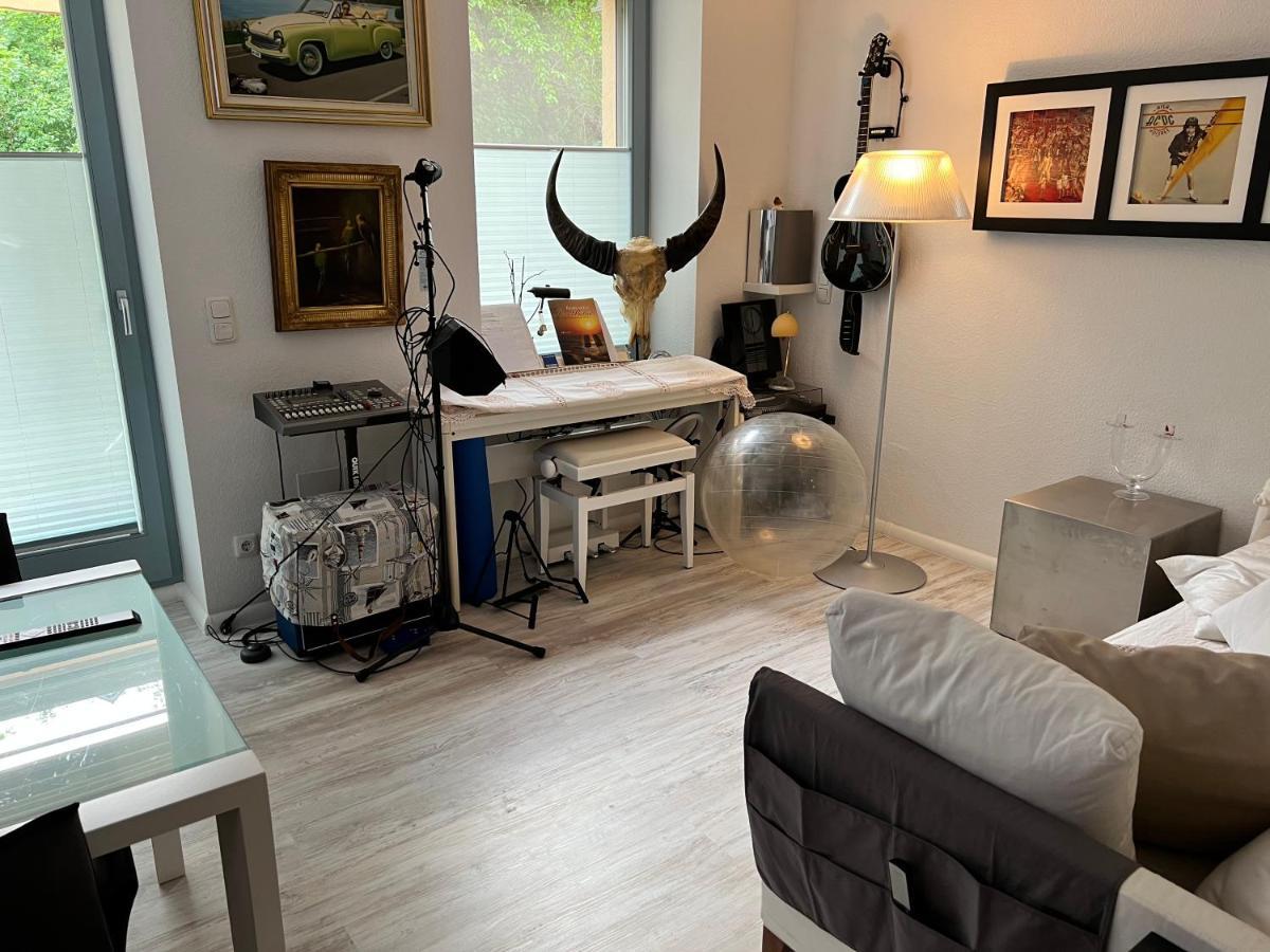 Appartement Like Complete Suite With Terrasse, Very Close To Centre, Beautiful, Superquiet, Parking !! Ерфурт Екстер'єр фото